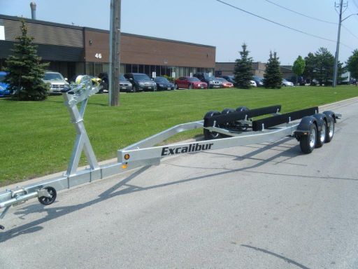 Excalibur BT8000 Tri Axle Boat Trailer